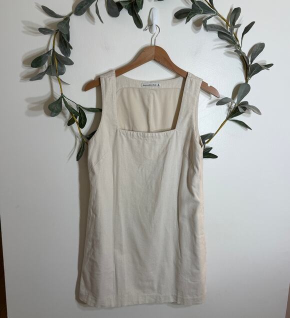 Abercrombie & Fitch Dresses & Skirts - Abercrombie Cream Linen Tank Dress